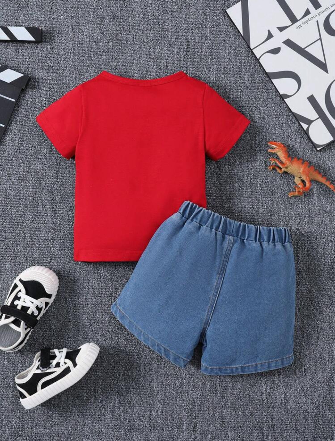 2pcs Baby Boy Cool Dinosaur Design Printed Short Sleeve Top + Ripped Denim Shorts, Fashionable, Casual And Comfortable, Summer Kids' Wear